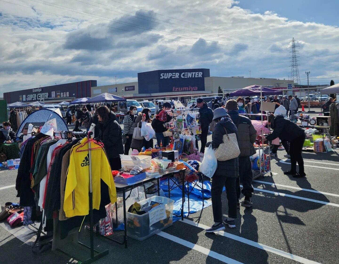 イズミヤSC広陵店 | 大阪&神戸のフリーマーケット【フリマへGO!】
